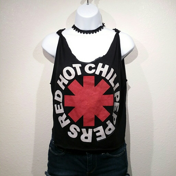 red hot chilli peppers Tops - Red hot chilli peppers band shirt